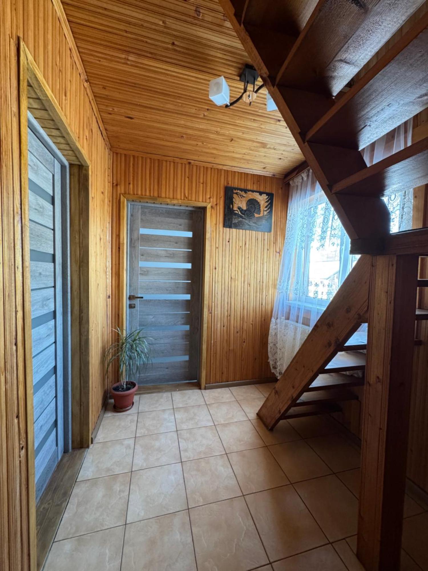 Вілла House Mold Лазещина Екстер'єр фото